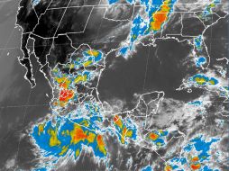 El sistema se encuentra a 260 kilómetros al sur-suroeste de Zihuatanejo, Guerrero. TOMADA DE @conagua_clima  /