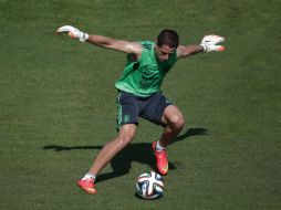 Javier se prepara para el debut mundialista del próximo viernes. AP /