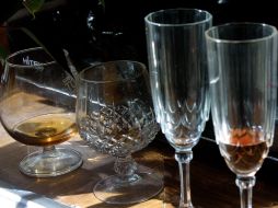 Estudio revela que los aficionados al vino suelen comprar alimentos más sanos. ARCHIVO /