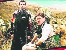 Nueva versión. Diego Trujillo ( de lentes) y Roberto Urbina (traje negro). ESPECIAL /