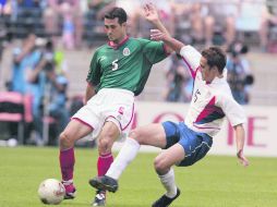 La derrota ante Estados Unidos en octavos de final del Mundial de 2002 ha sido el peor momento de la Selección en su era moderna. MEXSPORT /
