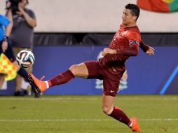 Ronaldo es el máximo goleador de los lusos, con 49 tantos en 111 juegos. EFE /