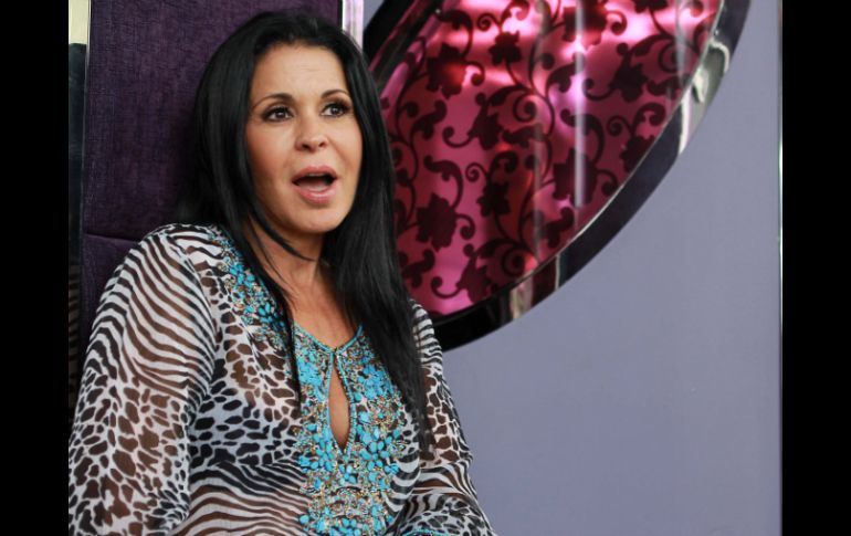 A pesar de la situación, Alonso sigue trabajando en sus proyectos personales y en el show 'GranDiosas'. ARCHIVO /