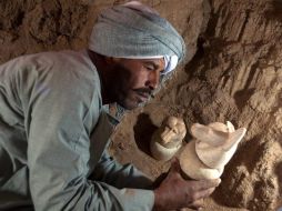 Los elementos encontrados en el año 2000, en la ciudad de Luxor, se remontan a diversos periódos de la época faraónica. ARCHIVO /