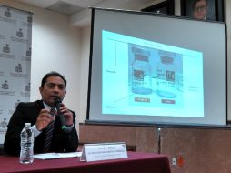 El producto falso (d) es más grande en su presentación, su etiqueta se retira o desgasta fácilmente, son cuadrados y más altos.  /