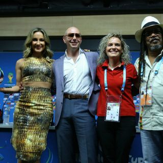 Pitbull defiende tema oficial previo arranque del Mundial