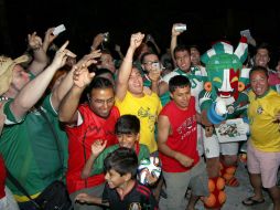 La afición mexicana se ha hecho presente en Brasil para apoyar al Tricolor. NTX /