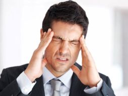 En caso de quedar con secuelas, el paciente debe someterse a terapia de rehabilitación. ESPECIAL /