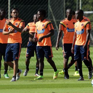 Colombia y Grecia escenifican juego inédito en un Mundial