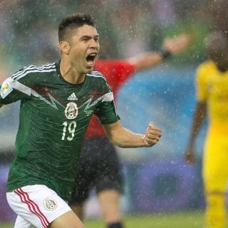 México gana contra Camerún... y el árbitro