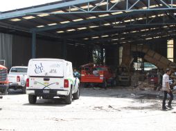 Las autoridades no determinaban cómo llevarse el cuerpo para la práctica de la autopsia.  /