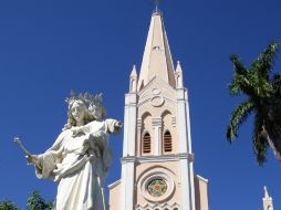 Cuiabá brinda una rica confluencia cultural que se observa en coloridos edificios y una profunda tradición gastronómica.  /