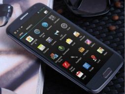 El celular N9500 está a la venta en varias páginas de internet. ESPECIAL /