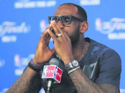 Los 4 años que LeBron James ha estado en Miami tuvo un saldo de dos títulos para la franquicia, los primeros dos anillos del “Rey”. AFP /