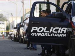 Los policías habían impedido, que un ciudadano los grabara mientras realizaban una detención en avenida Chapultepec. ARCHIVO /