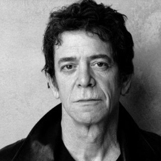 Subastarán parte del equipo musical de Lou Reed