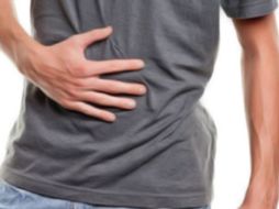 Las manifestaciones más frecuentes son fiebre, vómito, dolor abdominal y diarrea moderada o intensa. ARCHIVO /