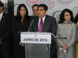 Miguel Barbosa indica que el cierre del periodo de sesiones en la Cámara Alta es un acuerdo vergonzante del PRI y PAN. SUN /