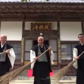 Habitantes de Fukushima reivindican su 'lado feliz' en video