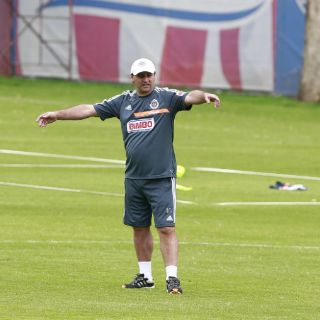 Bustos, contento con avance en pretemporada