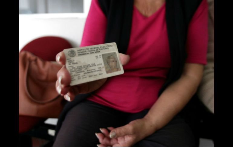 En los siguientes años, iniciará la exclusión de credenciales para votar del padrón electoral. ARCHIVO /