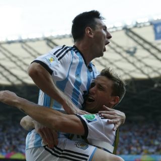Messi da la calificación a Argentina