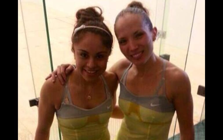 La raquetbolista Paola Longoria también jugó en modalidad de dobles, acompañada de Samantha Salas, se coronó con oro. ESPECIAL /
