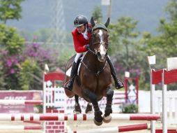 El binomio de Franco Gama y 'Goodgirl El Fesno' se colocaron como líderes con tiempo de 46.52 segundos, sin faltas.  /