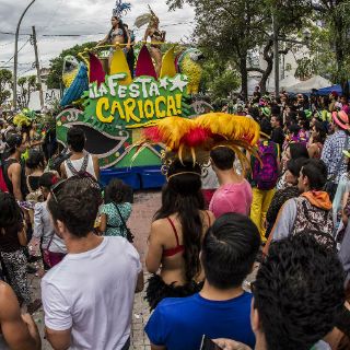 La Festa Carioca llena de color al Paseo Chapultepec