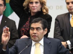 Miguel Barbosa dijo que su bancada no será rehén de los caprichos políticos de los grupos parlamentarios. ARCHIVO /