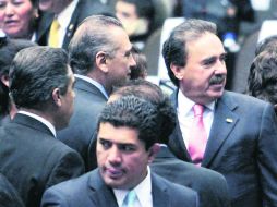 Los líderes del PRI en la Cámara de Diputados y Senadores, Manlio Fabio Beltrones y Emilio Gamboa. NTX /