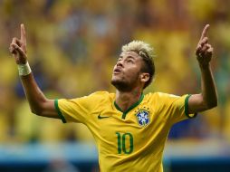 Neymar anotó dos tantos para Brasil. AFP /