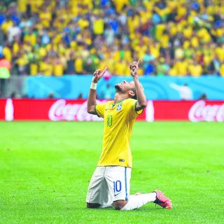 Brasil aplasta a Camerún