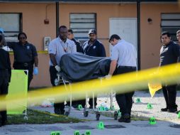 Se desconocen los motivos de la agresión, mientras que los dos hombres que dispararon aún están prófugos. AFP /