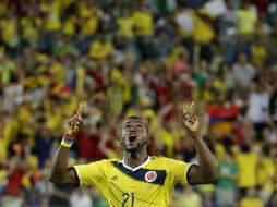 Jackson Martínez anotó dos goles para Colombia. AP /