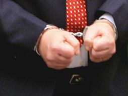 El médico tratante fue detenido en el lugar. ARCHIVO /