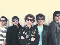 La banda argentina tomó un segundo aire con el lanzamiento de Romantisísmico, donde presumen su evolución musical. CORTESÍA.  /