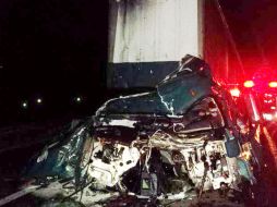 El accidente ocurrió en el kilómetro 110 de la carretera que conduce de San Juan de los Lagos a Lagos de Moreno.  /