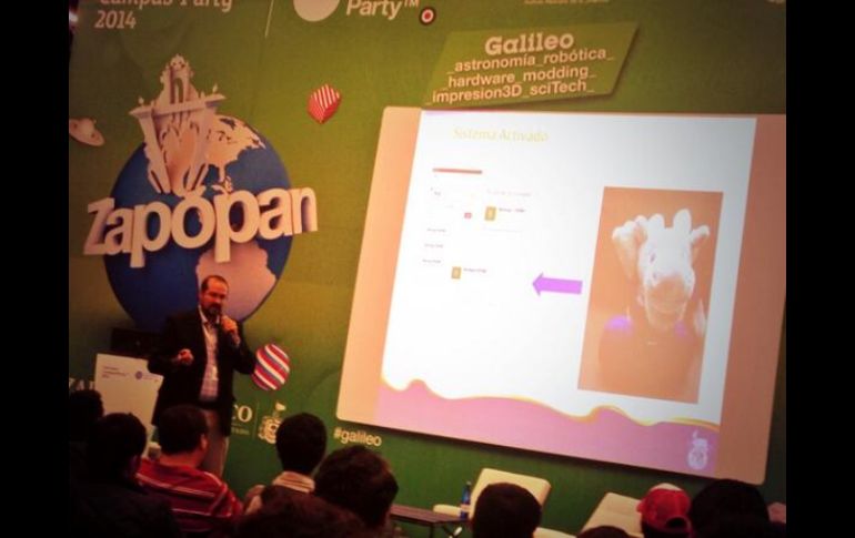 'Un robot puede aprender a tener reglas de convivencia como un humano', afirmó el ingeniero y profesor Pedro Ponce.  /