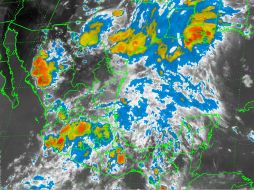 Una baja presión se ubica al sur de Guerrero, favoreciendo humedad hacia el sur y centro del país. TOMADA DE @conagua_clima  /
