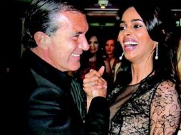 'No me fui de vacaciones con él y lamento que esté atravesando un divorcio', señala la actriz. ESPECIAL /