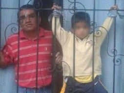 La imagen del menor amarrado a los barrotes de su ventana circula por redes sociales. ARCHIVO /