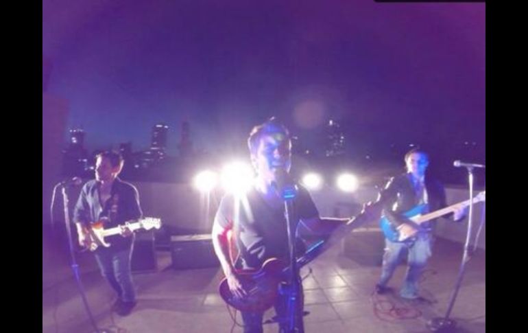 Es la primera imagen del video de la canción para la película 'Pánico 5 Bravo'. ESPECIAL /