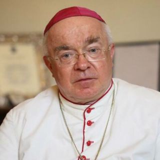 El Vaticano condena a ex nuncio dominicano por abuso sexual