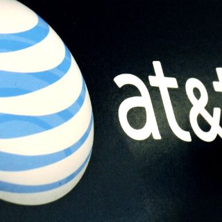 América Móvil anuncia recompra de acciones de AT&T