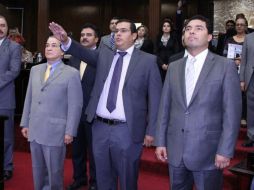 Alejandro Villanueva rinde protesta en el Congreso de Michoacán. TOMADA DE @CongresoMich  /