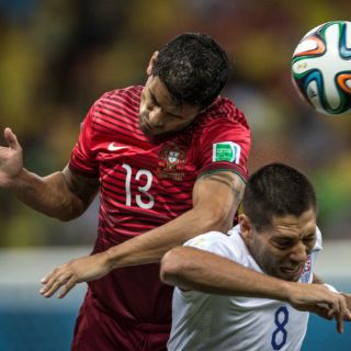 Costa Rica y Grecia van por histórico boleto a cuartos de final