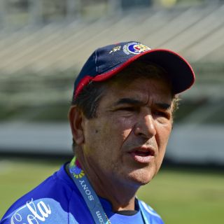 Jorge Luis Pinto está a un triunfo de hacer historia