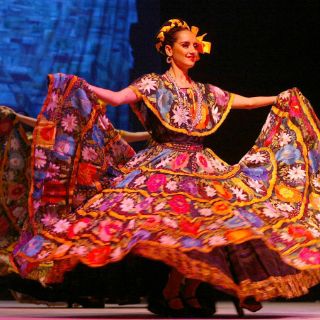 Tercera llamada para el Ballet Folclórico de la UdeG