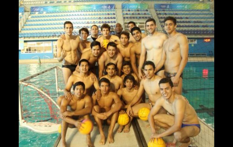 Las selecciones realizarán partidos de preparación antes del campeonato. ESPECIAL /